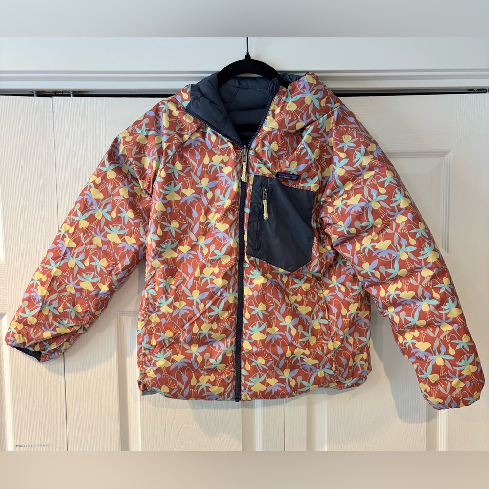 Patagonia Floral or Blue Reversible Down Sweater Hooded Jacket Kids Size XL 14